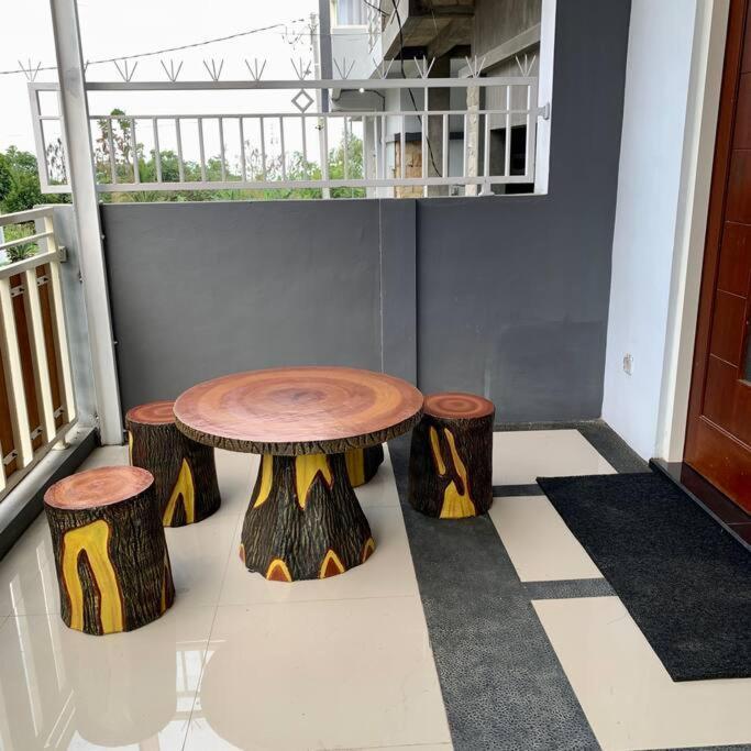 Kayz Villa Batu Dengan Kolam Renang Pribadi Екстер'єр фото