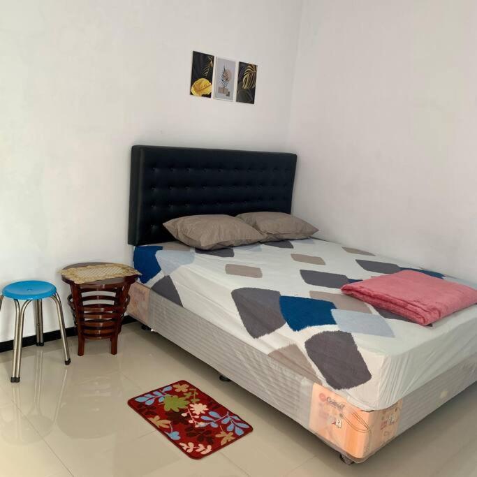 Kayz Villa Batu Dengan Kolam Renang Pribadi Екстер'єр фото